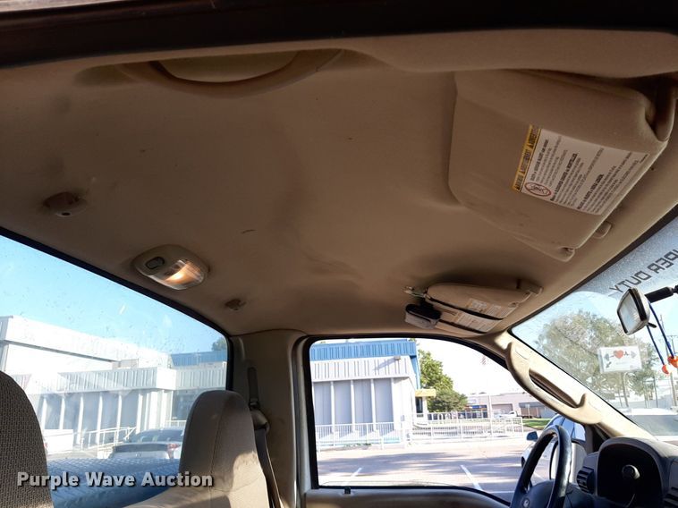 image for item DO3131 2005 Ford F250 Super Duty  pickup truck