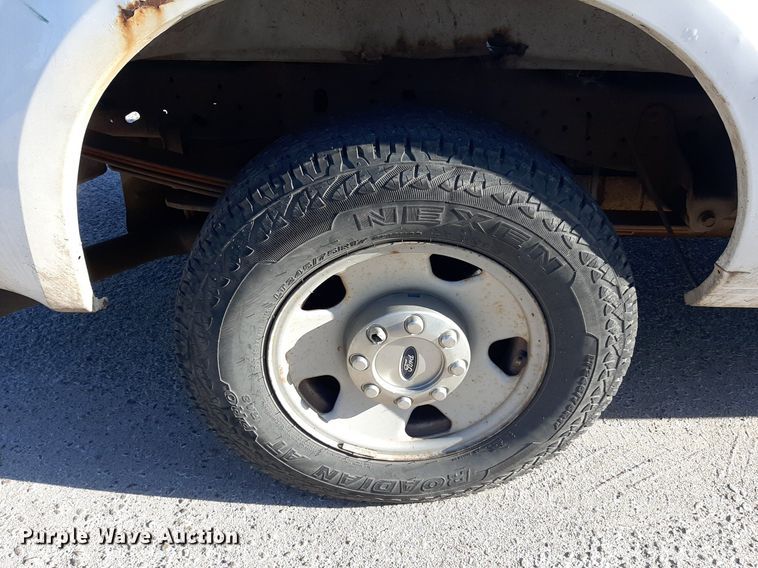 image for item DO3131 2005 Ford F250 Super Duty  pickup truck