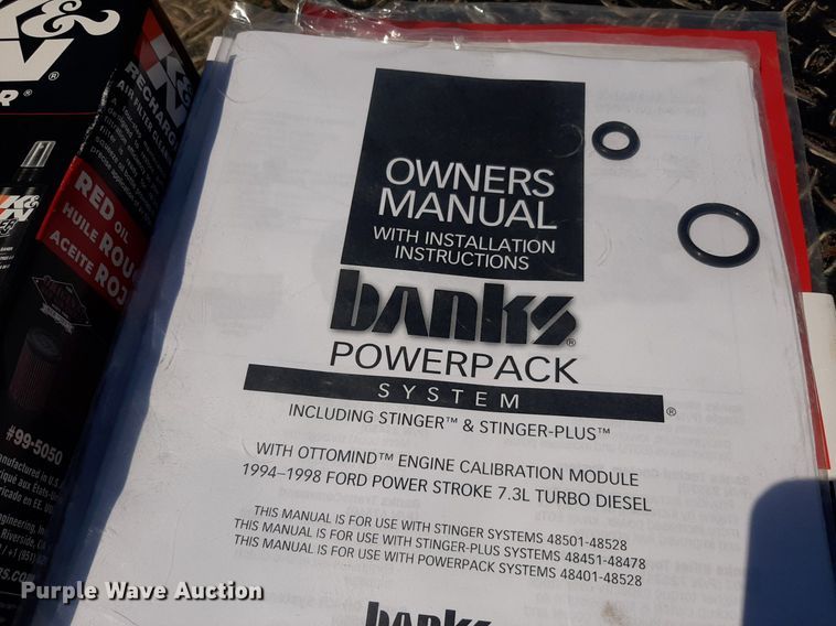 image for item DO3132 1995 Ford F350 XLT  Crew Cab flatbed pickup truck