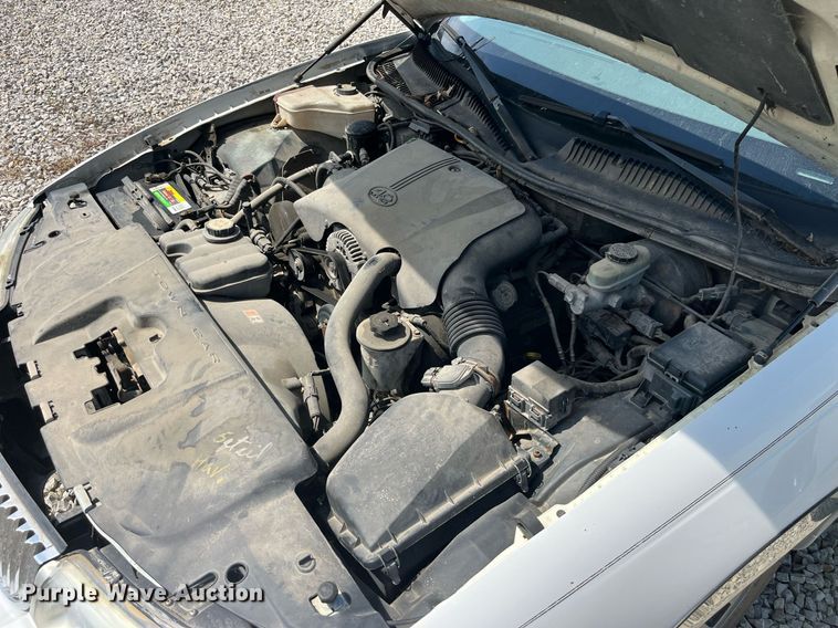 image for item DP2048 2000 Lincoln Town Car