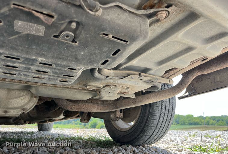 image for item DP2048 2000 Lincoln Town Car