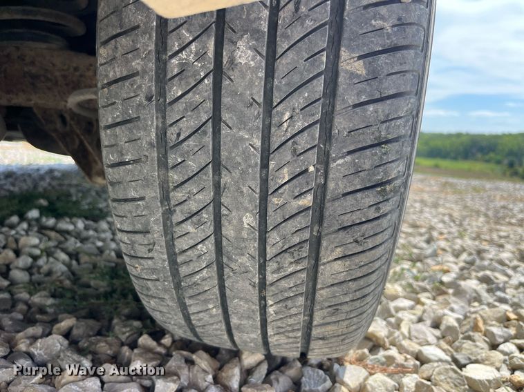 image for item DP2048 2000 Lincoln Town Car