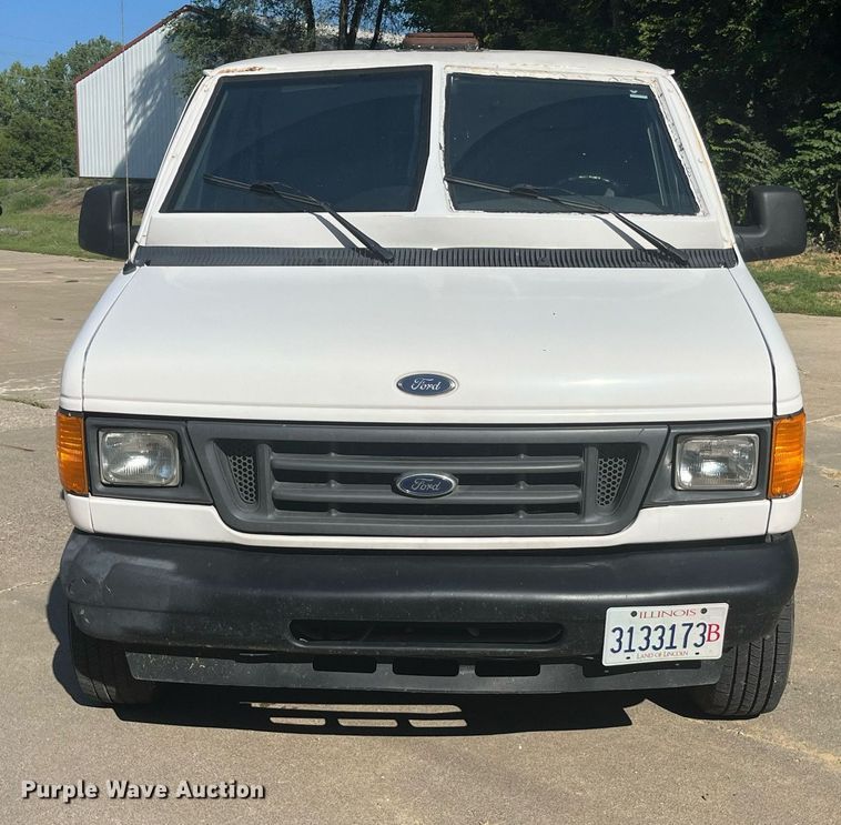 image for item DP2050 2006 Ford E350 Super Duty  armored van