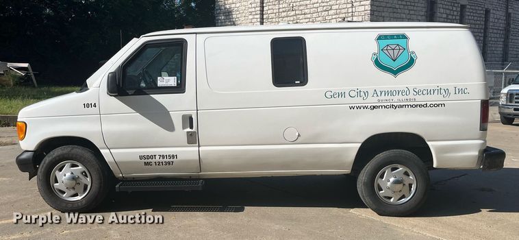 image for item DP2050 2006 Ford E350 Super Duty  armored van