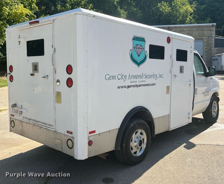 image for item DP2051 1999 Ford E350  armored van