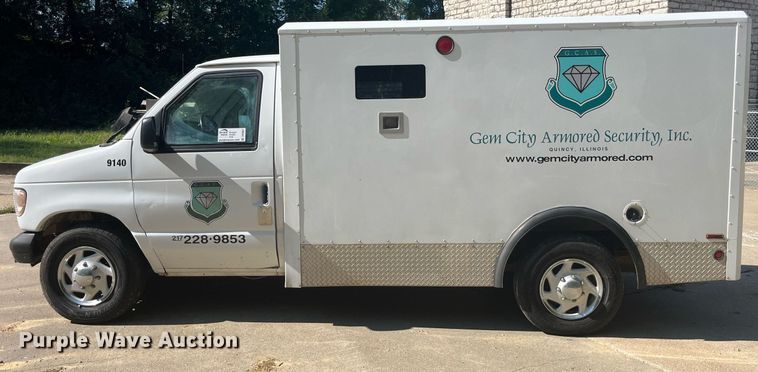 image for item DP2051 1999 Ford E350  armored van