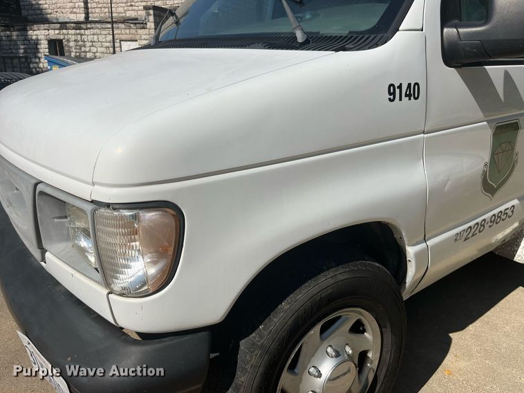 image for item DP2051 1999 Ford E350  armored van