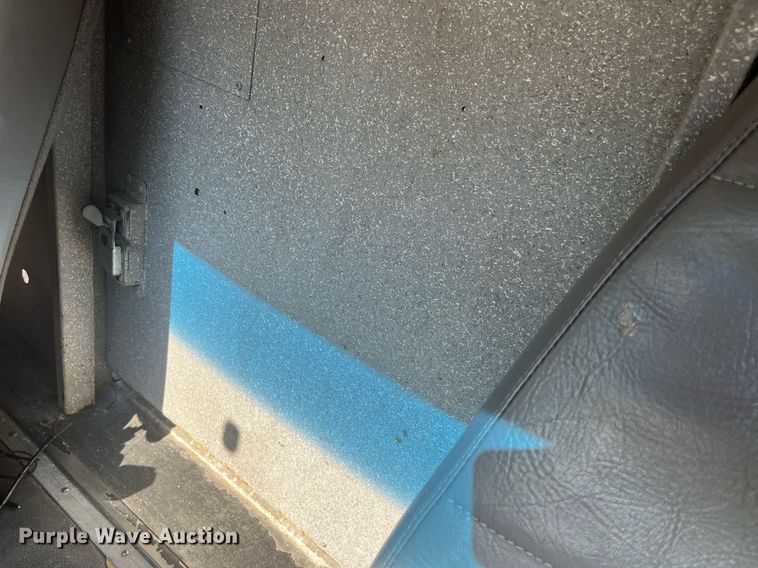 image for item DP2051 1999 Ford E350  armored van