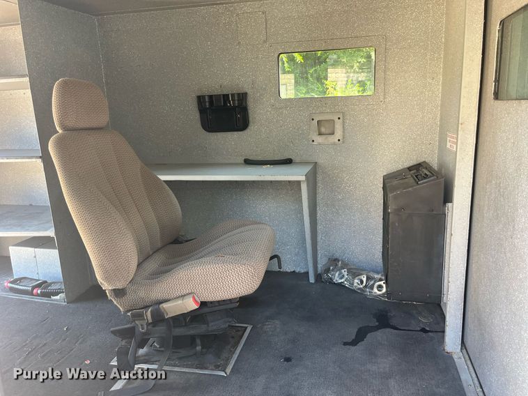 image for item DP2051 1999 Ford E350  armored van