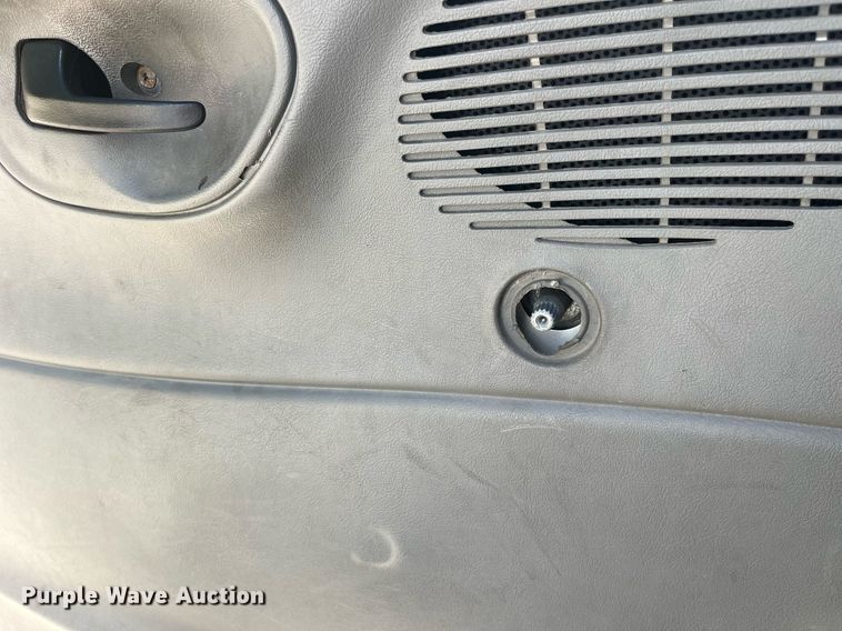 image for item DP2051 1999 Ford E350  armored van