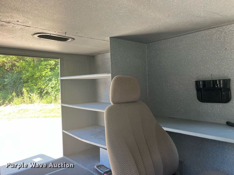 image for item DP2051 1999 Ford E350  armored van