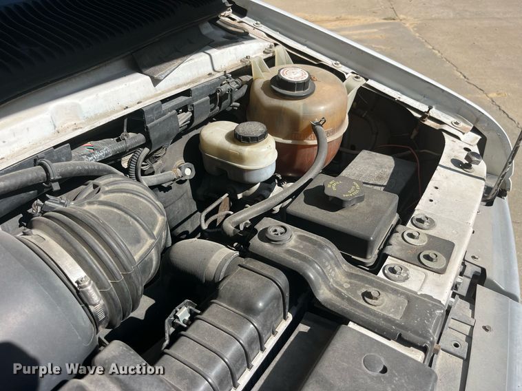 image for item DP2051 1999 Ford E350  armored van