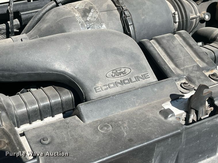 image for item DP2051 1999 Ford E350  armored van