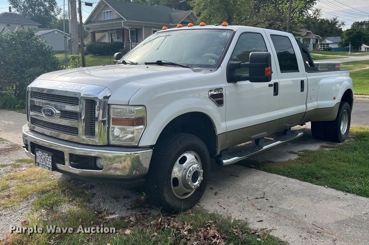 image for item DP2053 2008 Ford F350 Lariat Super Duty  Crew Cab pickup truck