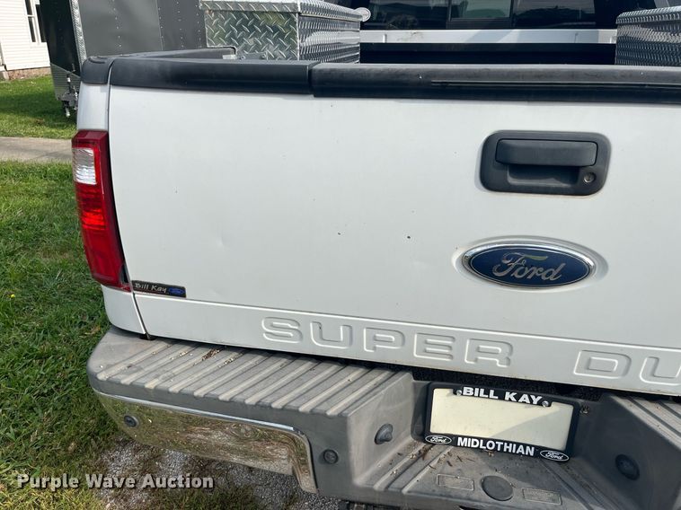 image for item DP2053 2008 Ford F350 Lariat Super Duty  Crew Cab pickup truck