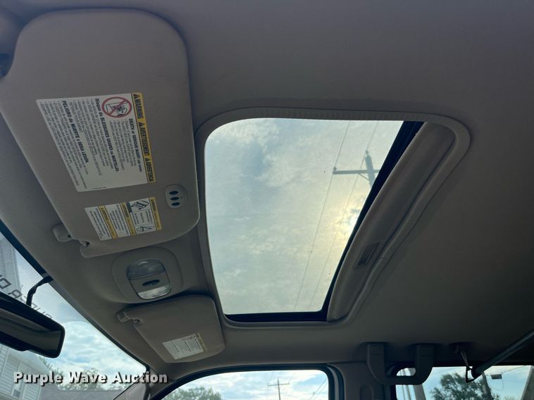 image for item DP2053 2008 Ford F350 Lariat Super Duty  Crew Cab pickup truck