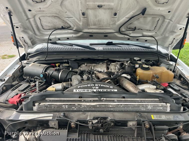 image for item DP2053 2008 Ford F350 Lariat Super Duty  Crew Cab pickup truck