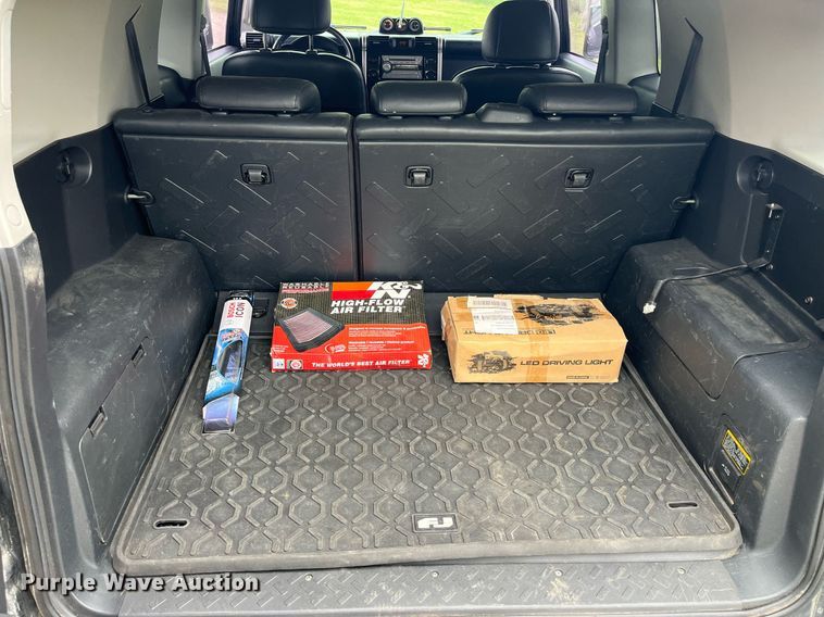 image for item DP2054 2007 Toyota FJ Cruiser  SUV