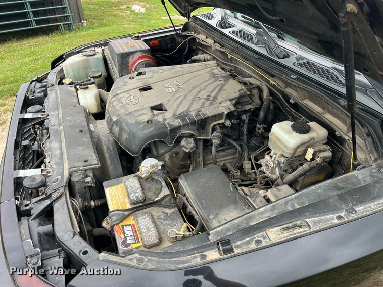 image for item DP2054 2007 Toyota FJ Cruiser  SUV