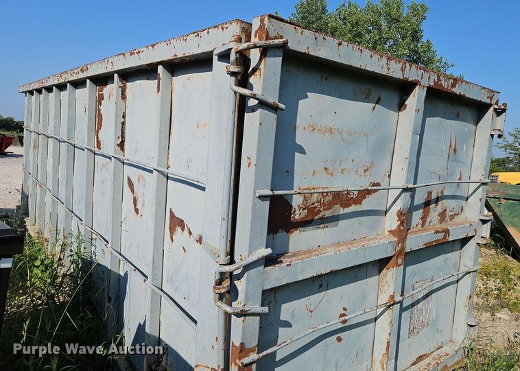 image for item DP2343 Roll-off dumpster