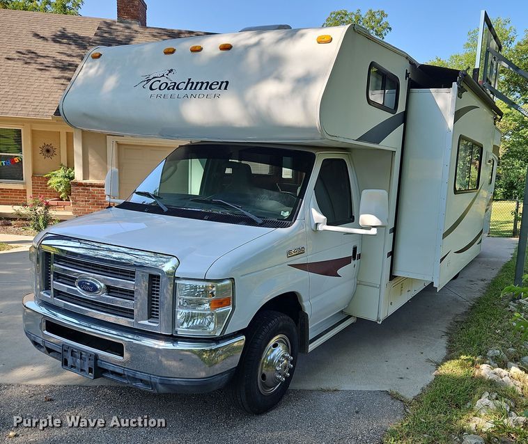 image for item DP2372 2012 Coachman Freelander 32BH  RV