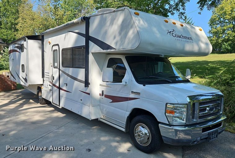 image for item DP2372 2012 Coachman Freelander 32BH  RV