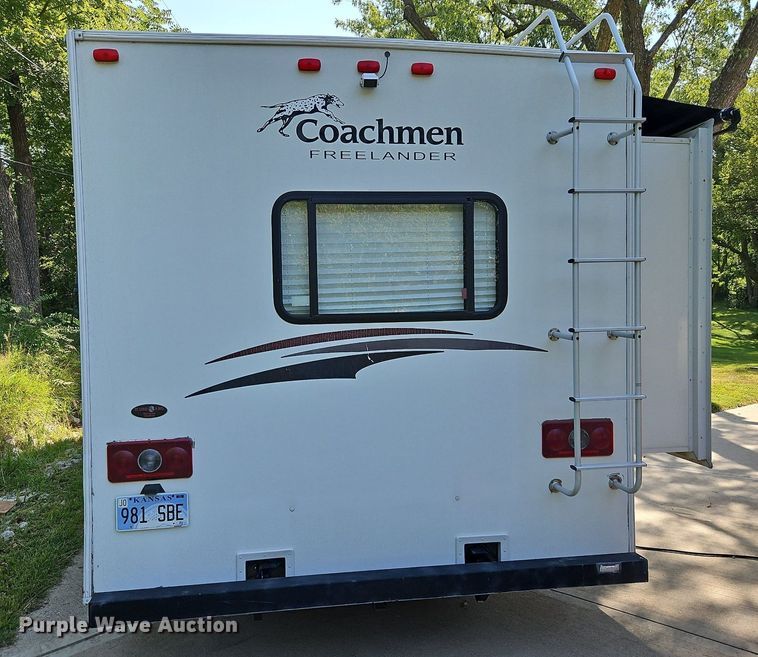 image for item DP2372 2012 Coachman Freelander 32BH  RV