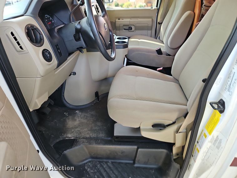 image for item DP2372 2012 Coachman Freelander 32BH  RV