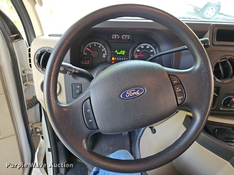 image for item DP2372 2012 Coachman Freelander 32BH  RV