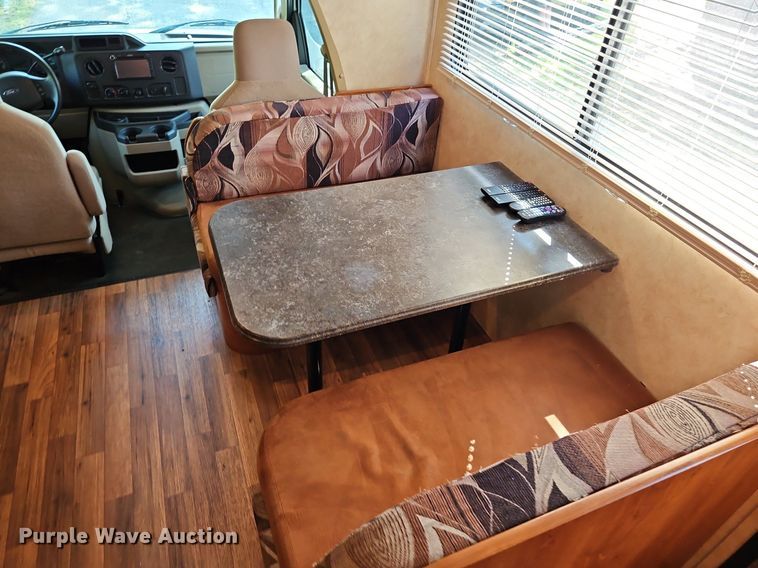 image for item DP2372 2012 Coachman Freelander 32BH  RV