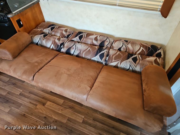 image for item DP2372 2012 Coachman Freelander 32BH  RV