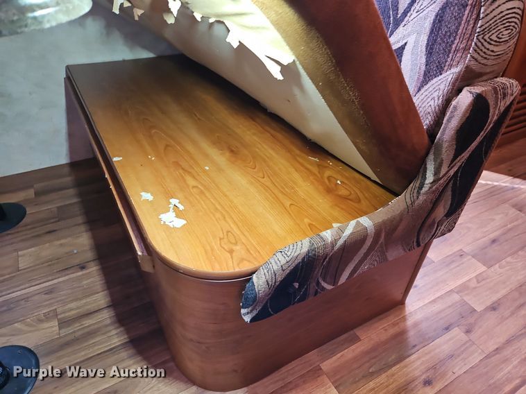 image for item DP2372 2012 Coachman Freelander 32BH  RV