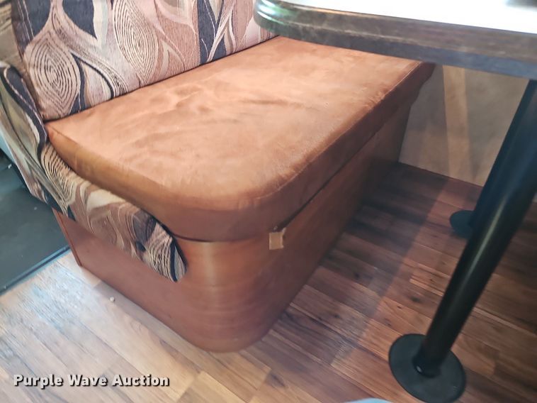 image for item DP2372 2012 Coachman Freelander 32BH  RV