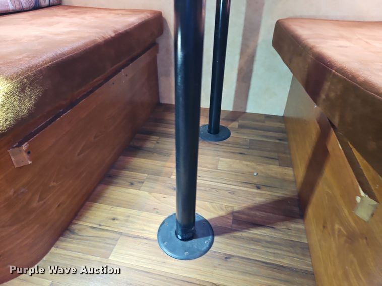 image for item DP2372 2012 Coachman Freelander 32BH  RV