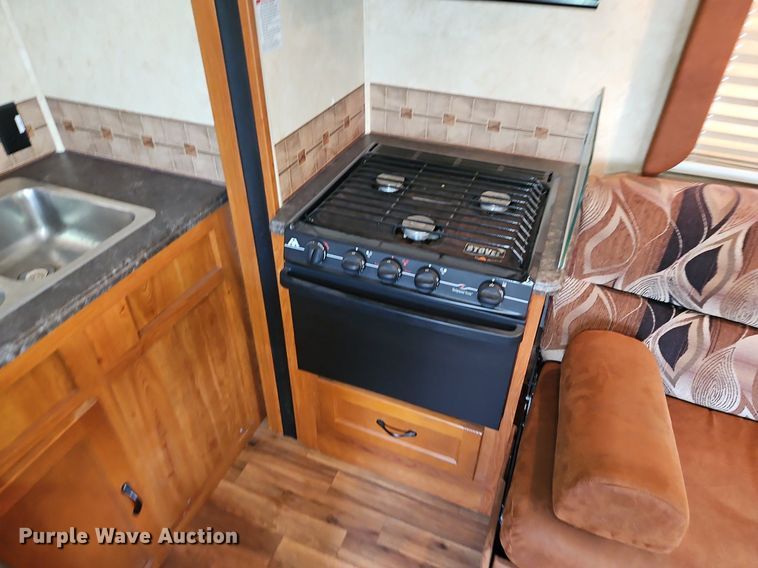 image for item DP2372 2012 Coachman Freelander 32BH  RV