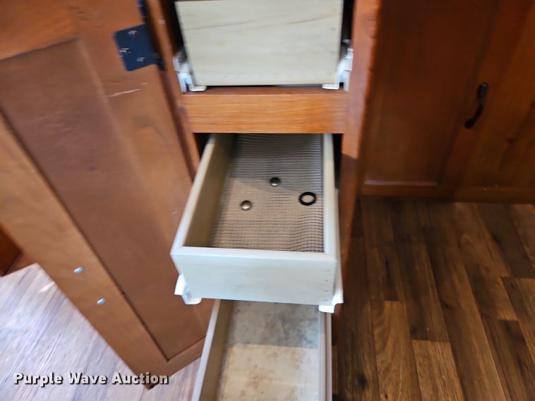 image for item DP2372 2012 Coachman Freelander 32BH  RV