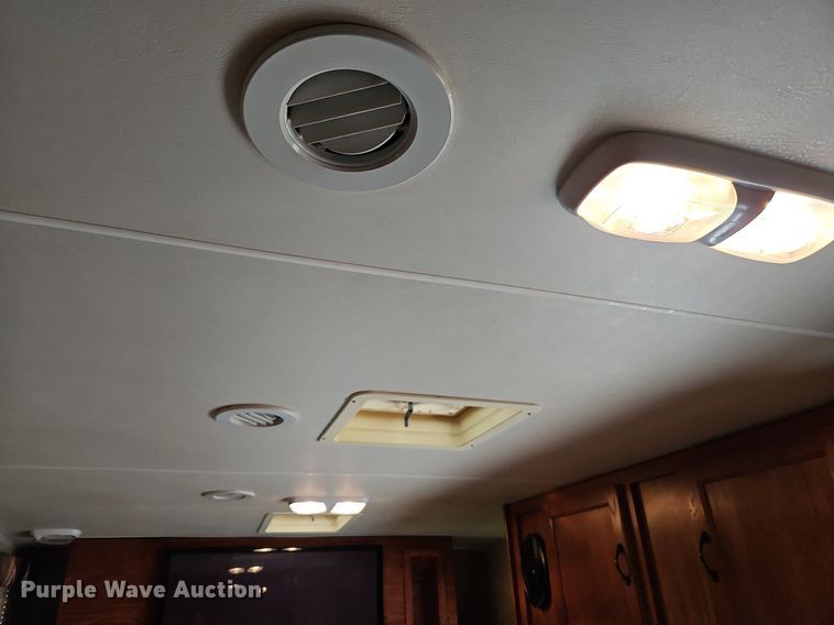 image for item DP2372 2012 Coachman Freelander 32BH  RV