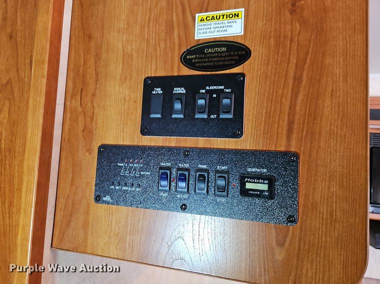 image for item DP2372 2012 Coachman Freelander 32BH  RV