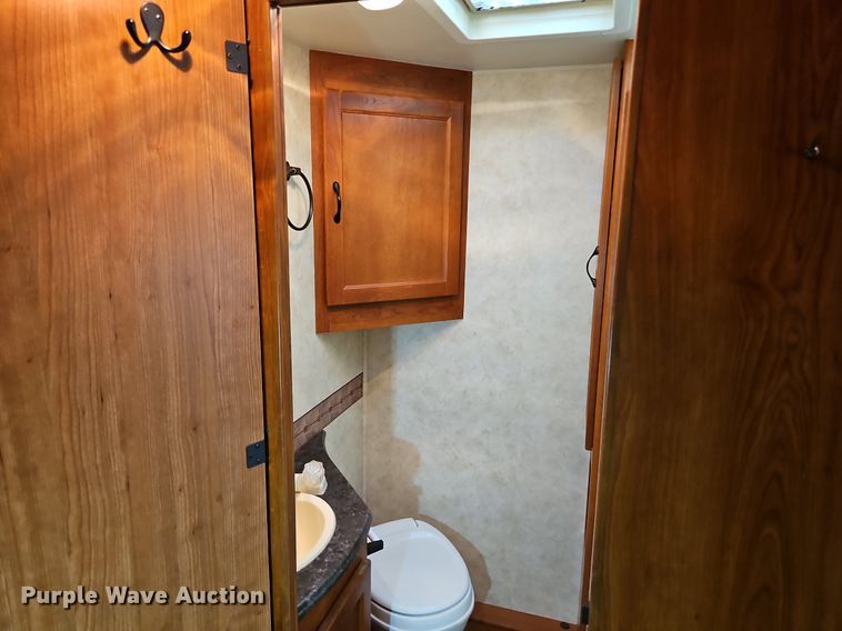 image for item DP2372 2012 Coachman Freelander 32BH  RV