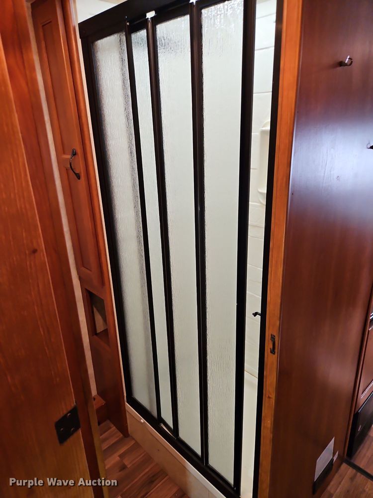 image for item DP2372 2012 Coachman Freelander 32BH  RV