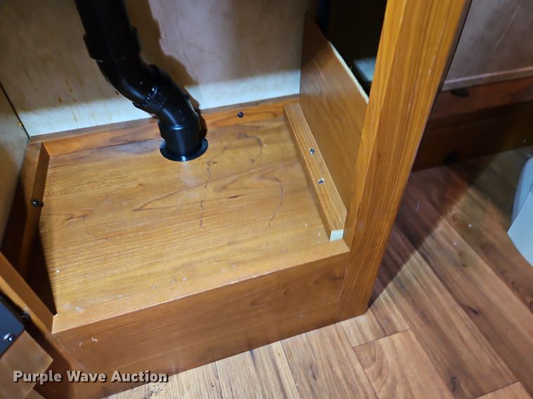 image for item DP2372 2012 Coachman Freelander 32BH  RV