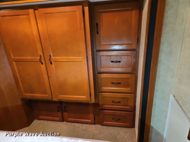 image for item DP2372 2012 Coachman Freelander 32BH  RV