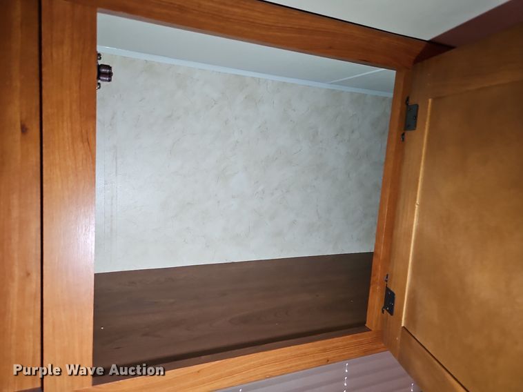 image for item DP2372 2012 Coachman Freelander 32BH  RV