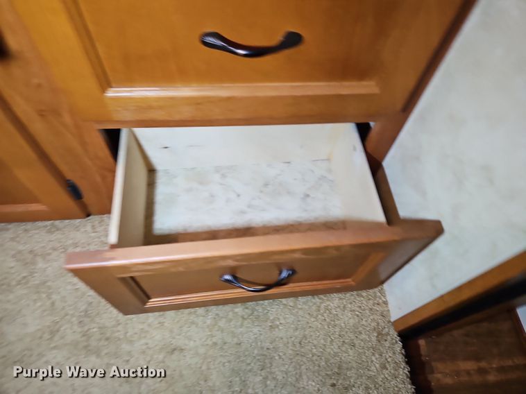 image for item DP2372 2012 Coachman Freelander 32BH  RV