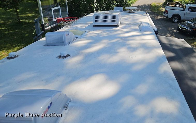 image for item DP2372 2012 Coachman Freelander 32BH  RV