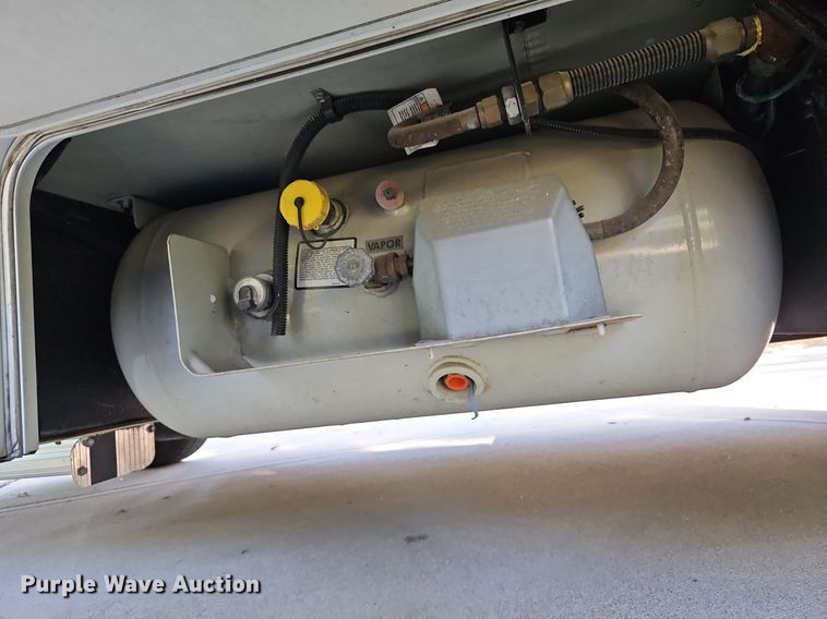 image for item DP2372 2012 Coachman Freelander 32BH  RV