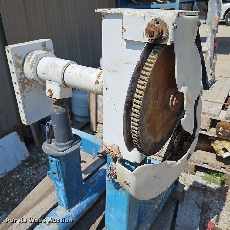 image for item DP2375 OTC  engine stand