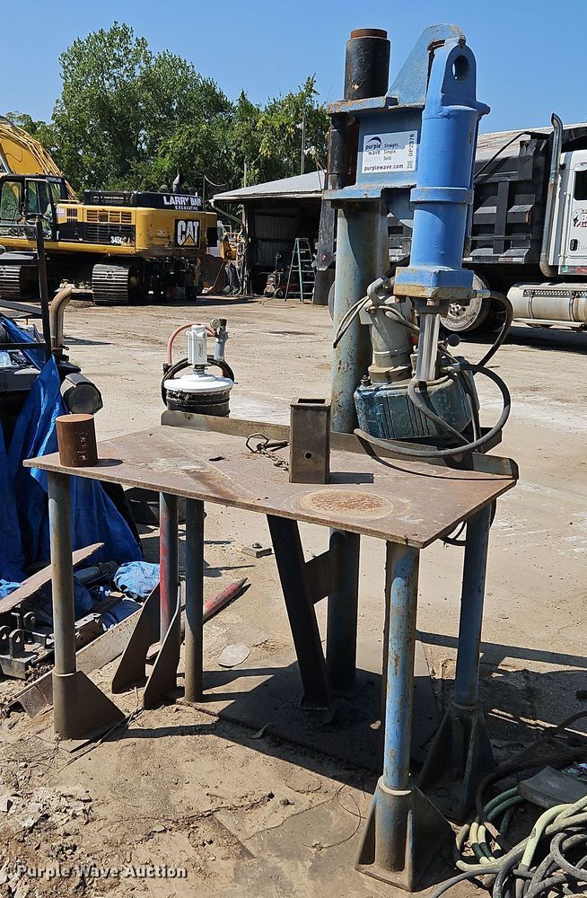 image for item DP2376 Owatonna Y-26  hydraulic press