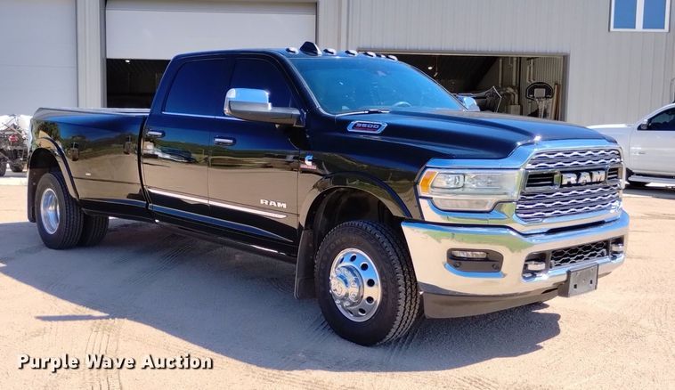 image for item DP3404 2019 Dodge Ram 3500HD Limited  Crew Cab pickup truck