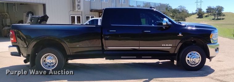 image for item DP3404 2019 Dodge Ram 3500HD Limited  Crew Cab pickup truck